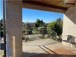 Chalet en venta en Boqueixón photo 0