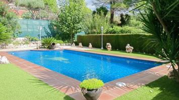 Chalet en venta en Abrera, CAN VILLALBA photo 0