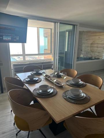 Piso en venta en Fuengirola, 2ª Línea de playa photo 0