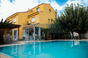 Casas de pueblo en venta en Torrent, Urb. Maravisa photo 0