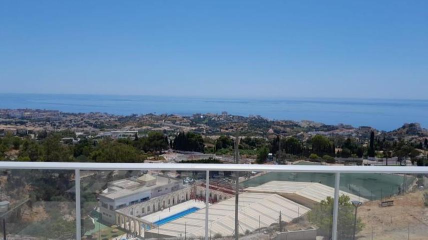 Aticos en venta en Benalmádena, Benalmádena Pueblo photo 0