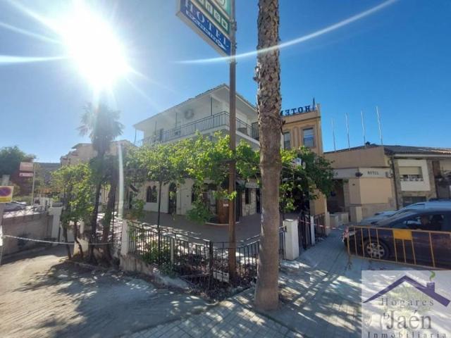 Edificio en venta en Cazorla, Cazorla photo 0