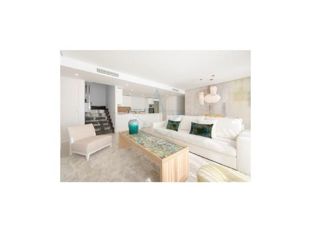 Apartamento en venta en Marbella, Los Monteros photo 0