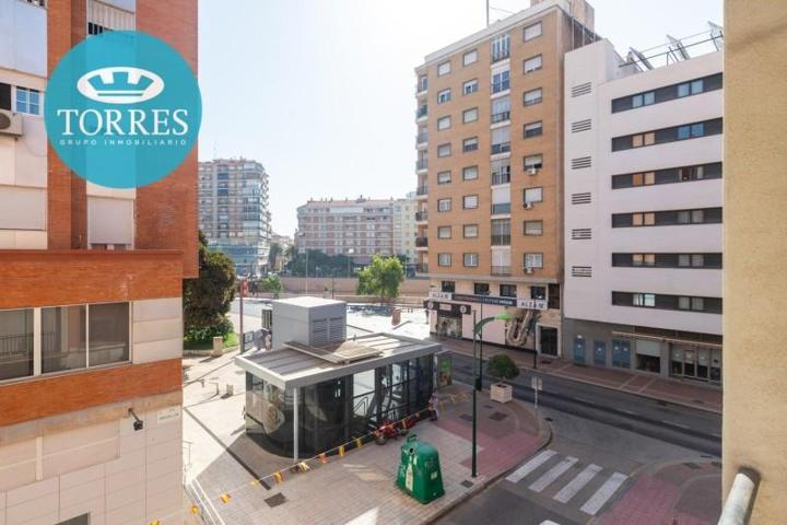 Piso en venta en Málaga, Ensanche del Centro-Puerto photo 0