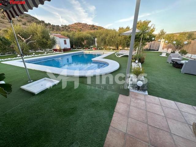 Chalet en venta en Morón de la Frontera, MORÓN DE LA FRONTERA photo 0