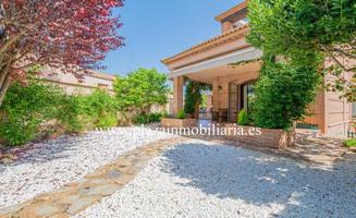 Chalet en venta en Lucena, Era del Santo photo 0