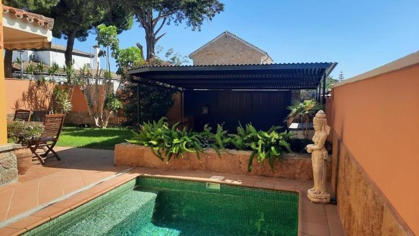Bungalow en venta en El Puerto de Santa María, Cuatro Pinos-El Carmen photo 0