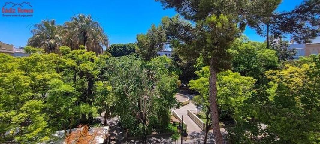 Piso en venta en Cádiz, Centro photo 0