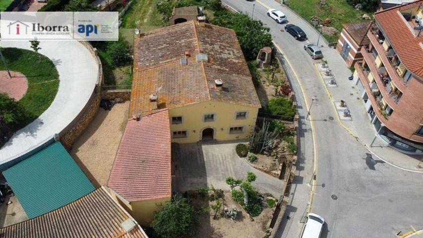 Casa con terreno en venta en Tordera, Barri sant jaume photo 0