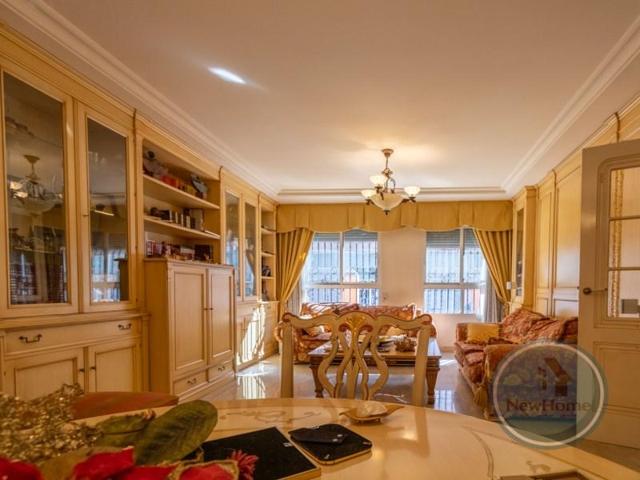 Bungalow en venta en Crevillent photo 0