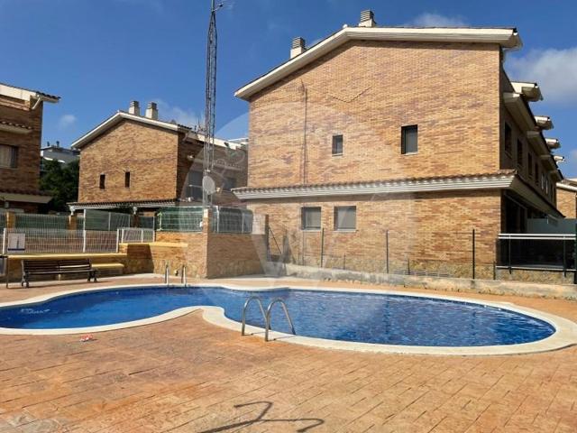 Chalet en venta en Salou photo 0