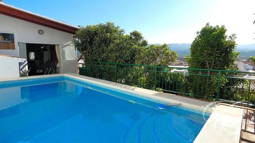 Adosada en venta en Vélez-Málaga, Vélez-Málaga photo 0