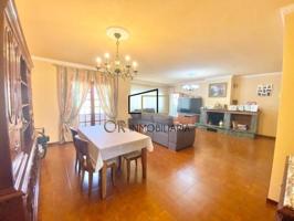 Casa en venta en Santa Margarida i els Monjos, Els Monjos photo 0