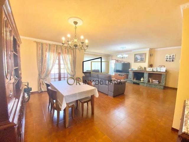 Casa en venta en Santa Margarida i els Monjos, Els Monjos photo 0