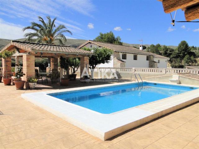 Chalet en venta en Ontinyent, Ontinyent photo 0