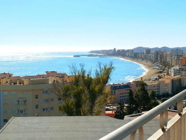 Bungalow en venta en Fuengirola, 2ª Línea de playa photo 0