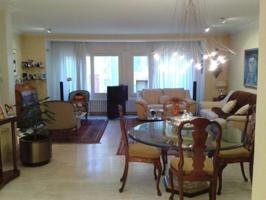 Adosada en venta en Figueres photo 0