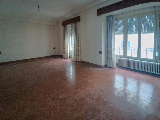 Piso en venta en Elche, Centro photo 0