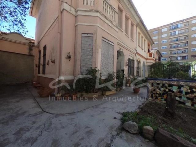 Casa en venta en Valencia photo 0