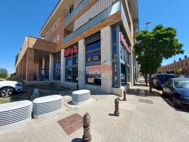 Local comercial en venta en Ávila, Carrefour photo 0