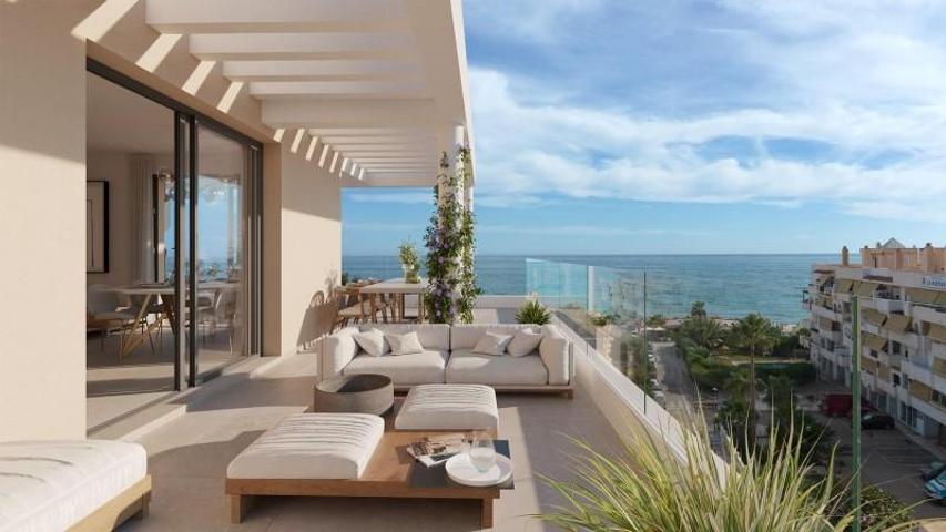 Piso en venta en Rincón de la Victoria, Torre de Benagalbón photo 0