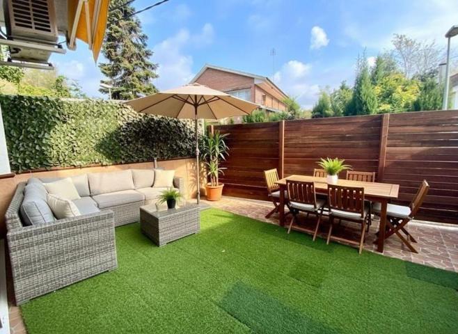 Adosada en venta en Alella, Can Teixido - Can Sors photo 0