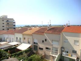 Adosada en venta en Vilanova i la Geltrú, Molí de Vent photo 0