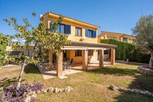 Chalet en venta en Riba-roja de Túria, Urbanizacion mas traver photo 0