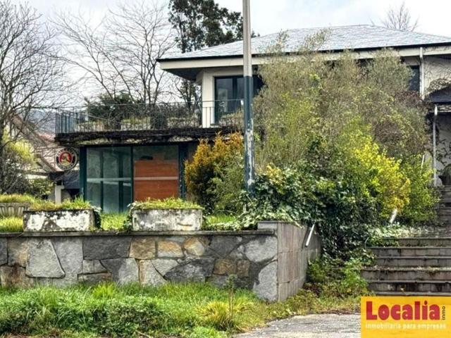 Edificio en venta en Villasana de Mena photo 0