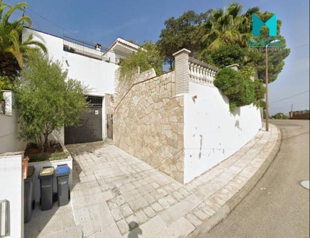 Chalet en venta en Blanes, Blanes photo 0