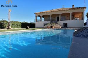 Chalet en venta en Guardamar del Segura, Campico de Guardamar photo 0