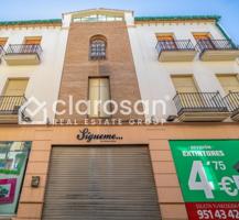 Edificio en venta en Vélez-Málaga photo 0