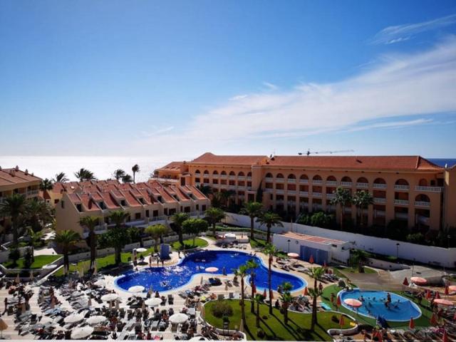 Apartamento en venta en Arona, Las Américas photo 0