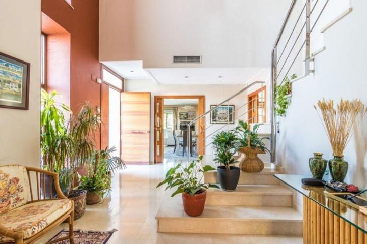 Chalet en venta en L'Alcudia, Alcudia photo 0