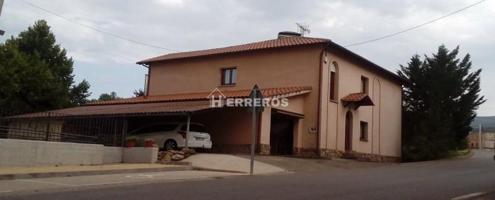 Chalet en venta en Medrano, Medrano photo 0