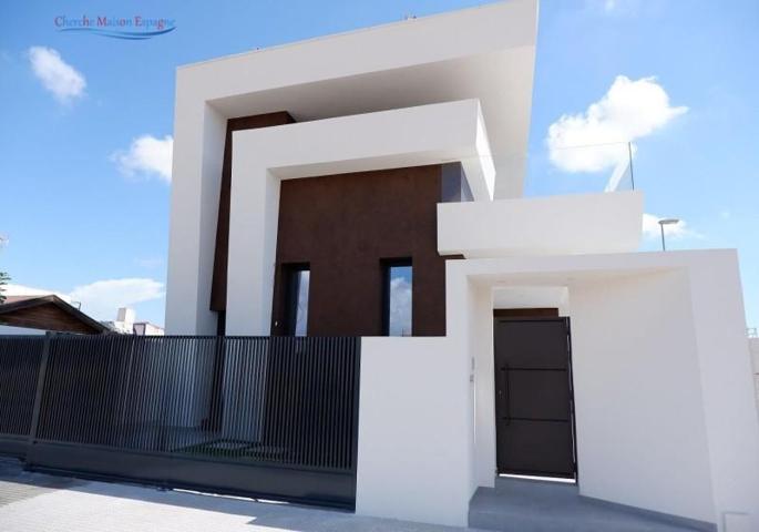 Chalet en venta en Benijofar, Benijófar photo 0