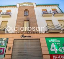Edificio en venta en Vélez-Málaga photo 0