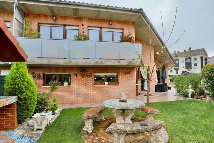 Chalet en venta en Alegría-Dulantzi, ALEGRIA-DULANTZI photo 0