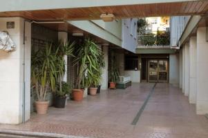 Local comercial en venta en Lloret de Mar, Fenals photo 0