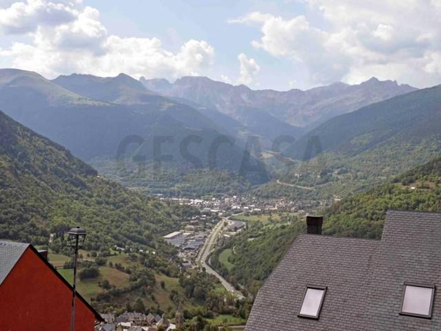 Casa en venta en Vielha e Mijaran photo 0