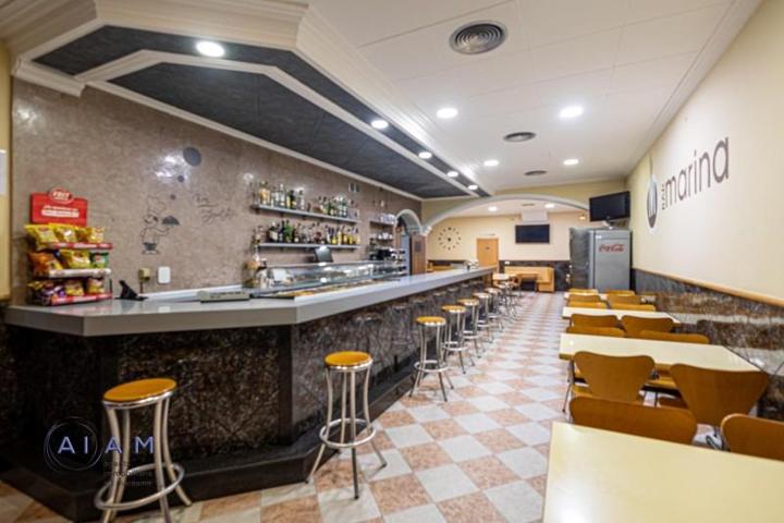 Casa en venta en Pineda de Mar, Plaça del Rei photo 0