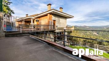 Chalet en venta en Castellar del Vallès, SANT FELIU DEL RACÓ photo 0