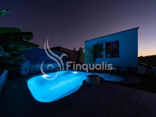 Casa en venta en Lliçà d'Amunt photo 0