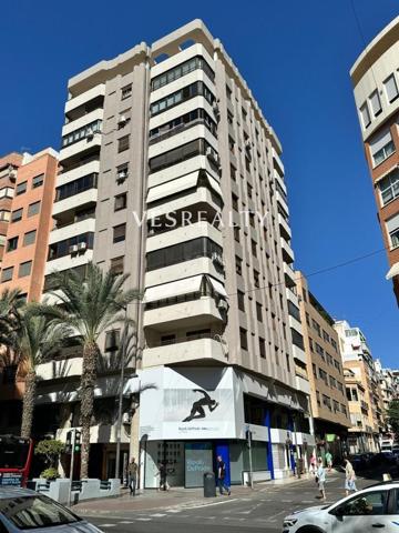 Piso en venta en Alicante, Centro Tradicional photo 0