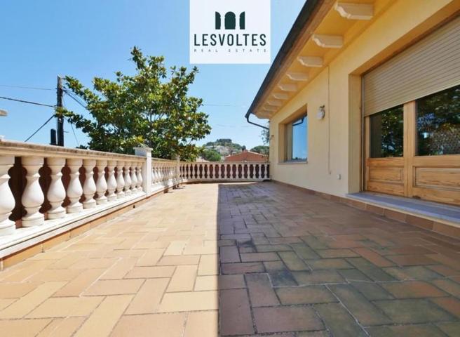 Chalet en venta en Begur, Carrer creu, 17255 photo 0