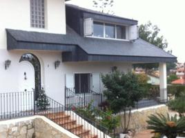 Chalet en venta en Godelleta, Sierra perenchiza photo 0