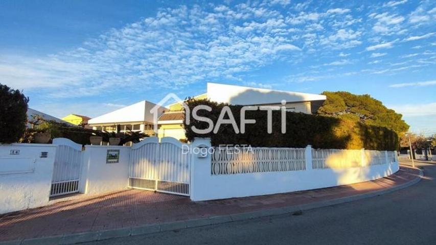 Casa en venta en Alcanar photo 0