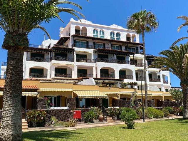 Apartamento en venta en Arona, Costa del Silencio photo 0