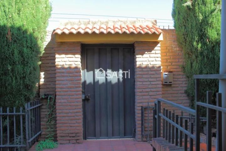 Casa en venta en Gabias photo 0