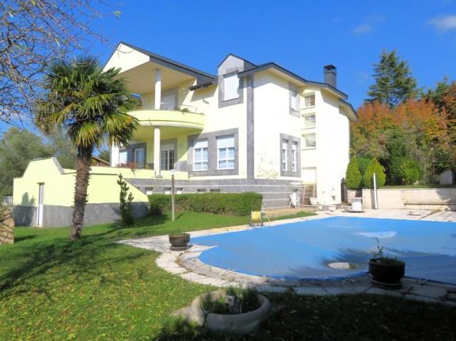 Chalet en venta en Valdefresno, Las Lomas photo 0